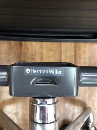 Herman Miller イームズアルミナムチェア　買取入荷いたしました！