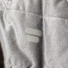 No.31 　2025年の冬〜使える！！カラーはグレーの「FILA」ジャンパー   の画像