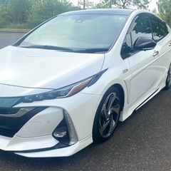 平成29年 トヨタ プリウスPHV OP多数 車検2年付