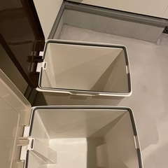 【2点セット】　45Lゴミ箱の画像