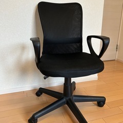 ブラック メッシュ オフィスチェア