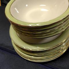 食器類いろいろ（箱なし）の画像