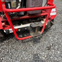(受け渡し予定)SATO 乗用草刈機 SRM831VHの画像