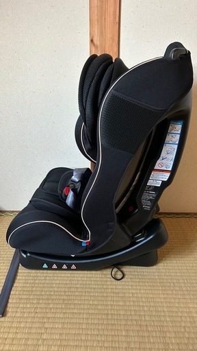 美品！早い者勝ち！2025-6/31迄！カイナ 1029a 新生児〜7歳まで　チャイルドシート