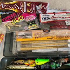 バス釣り　ワーム、ルアー フック 釣り具 まとめ売りの画像