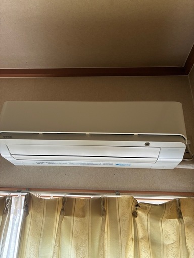 引越し間近で値引きしました
エアコン　　美品