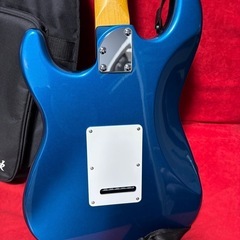 Lai Back エレキギター 青 ギターケース付き