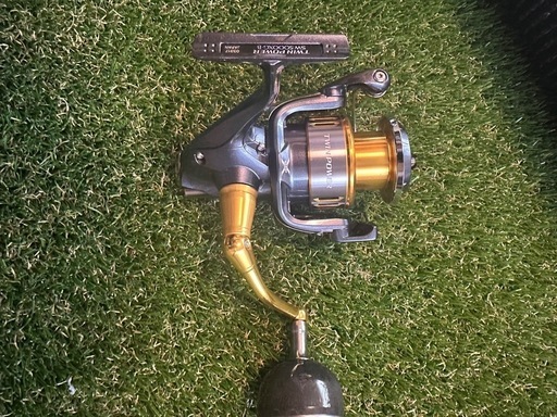 美品 事前査定評価良好SHIMANO TWIN POWER SW5000XG