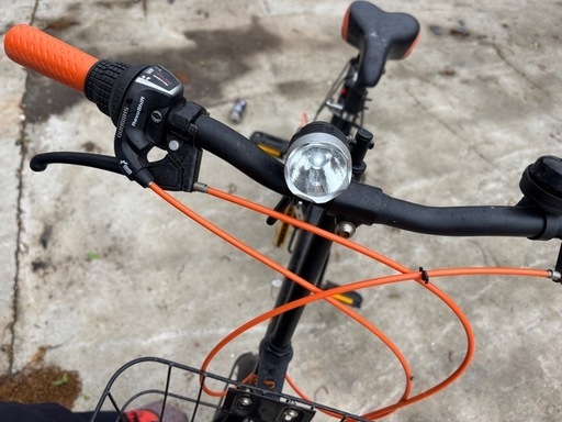 ミニベロ 自転車 前カゴ・前照灯付き