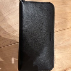 【お取引中】PRADA メンズ　長財布 の画像