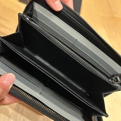 【お取引中】PRADA メンズ　長財布 の画像