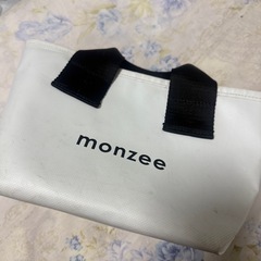 monzee トートバッグ
