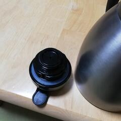ステンレス製魔法びん　ハンディーポット1.1リットルの画像