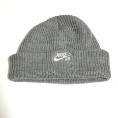 【✨美品✨】NIKE SB ニット帽の画像