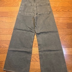 ZARA カーキ　ワイドパデニムパンツLサイズの画像