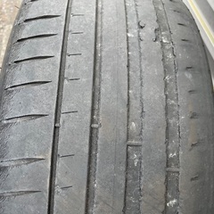 ミシュラン パイロットスポーツ4 225/45R18 MICHELIN PILOTSPORT4の画像