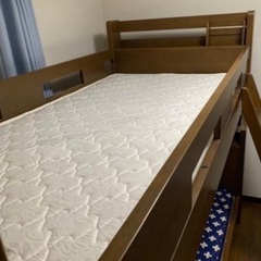 2段ベット　マットレス付きの画像