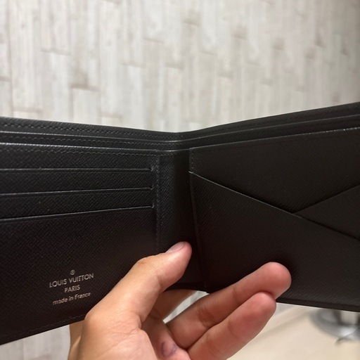 ルイヴィトン　財布　正規品
