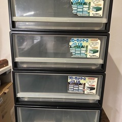 衣装ケース　プラスチックケースの画像