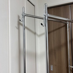 ハンガーラックの画像