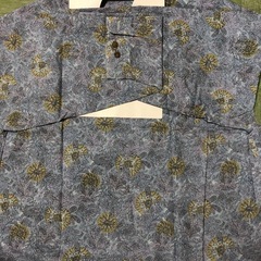 長袖シャツ　Lサイズの画像