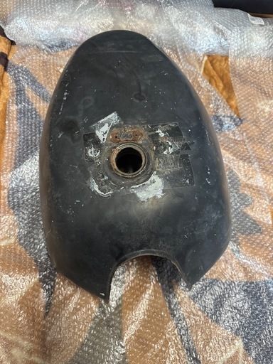 ジェイド250  タンク