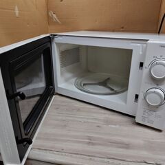 世田谷区近辺配送可能　2013年製　シンプル電子レンジ　ツインバ...