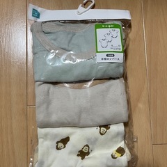 3枚組　ロンパース　緑　ベージュ　ゴリラ　50cm 新生児用　新...