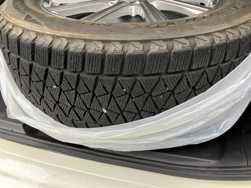 アルミホイールとスタッドレスタイヤのセット