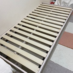 【5月下旬引き渡し】ニトリ　ベッドフレーム