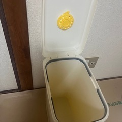 ゴミ箱　　購入予定者決定の画像