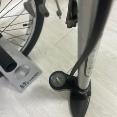BMX自転車　空気入れ　スタンドの画像