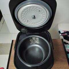 炊飯器美品格安品の画像