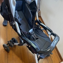 【Combi】ベビーカーの画像