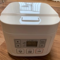 美品　ニトリ　炊飯器3合