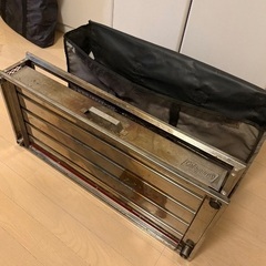 コールマン　BBQ台の画像