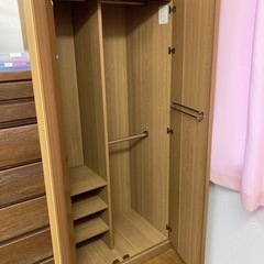 洋服タンスの画像