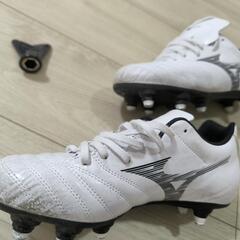 Mizuno Morelia Neo ホワイト サッカースパイク24.5の画像