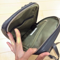 ボディバッグ　タケオキクチの画像