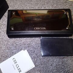 新品）サングラス（青レンズ）メタルケースの画像
