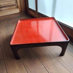 木製漆塗りお膳#1　一辺長さ約31.5cm 高さ約13cm