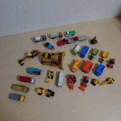 ✨トミカ✨ ミニカー 🚚³₃ 働く車 26台セット 中古品の画像