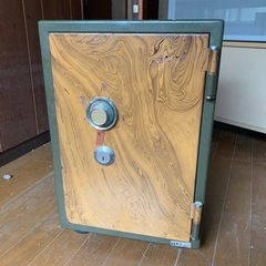 金庫