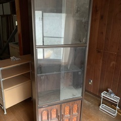 昭和レトロな棚