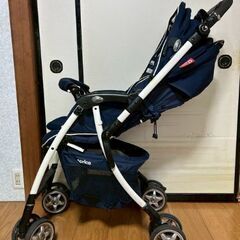 Apricaベビーカーの画像