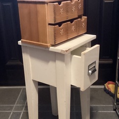 木製コーナーテーブルとミニ収納boxセット
