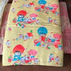 赤ちゃん用掛け敷布団の画像