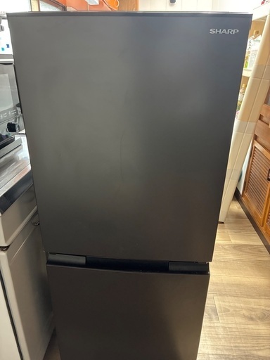 2023製　SHARP 冷蔵庫　152Ｌ