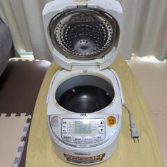 ★象印 ZOJIRUSHI IH炊飯ジャー 極め炊きNP-VE10型★の画像
