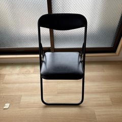 折りたたみ式　椅子